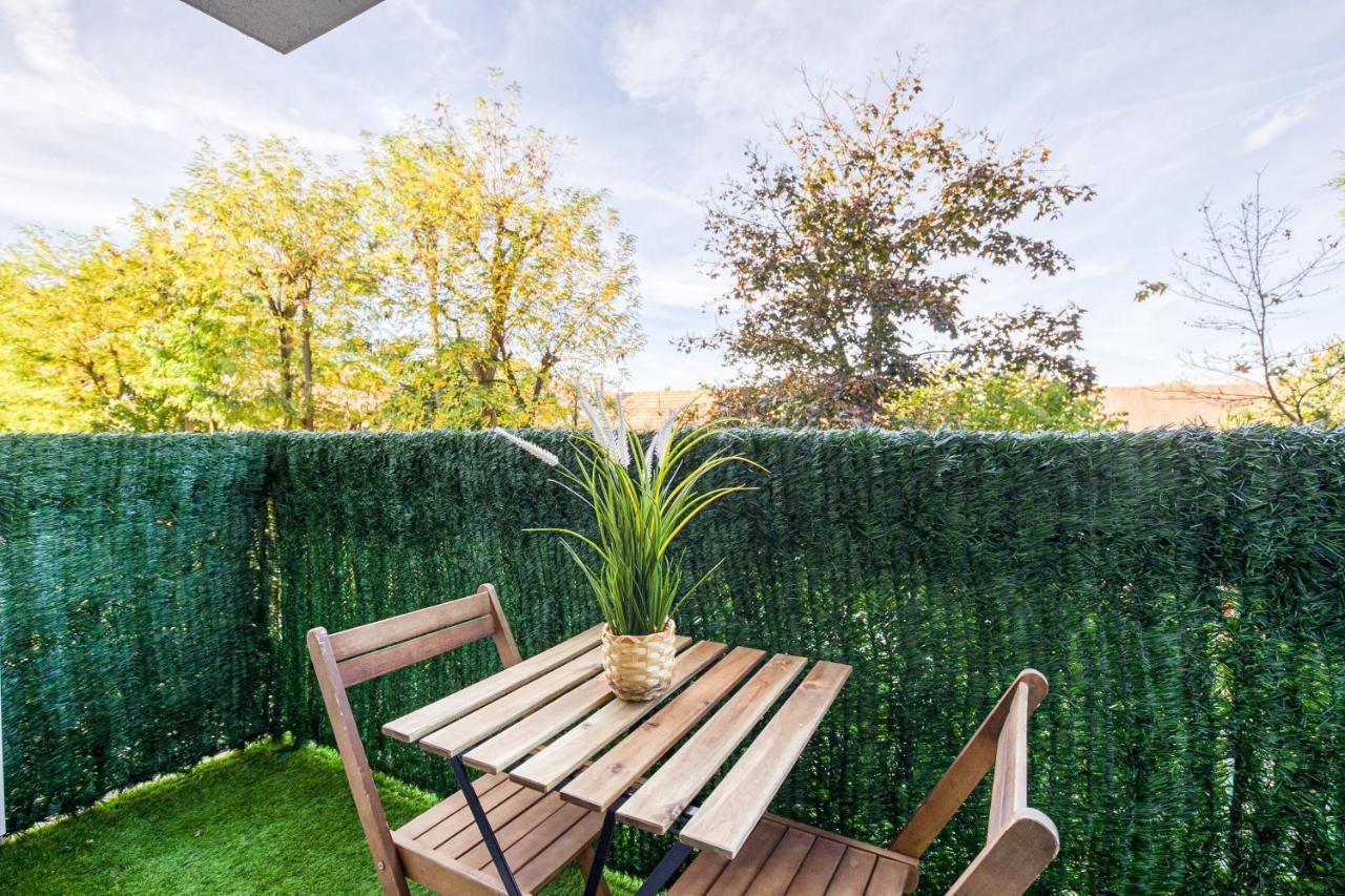 Ferienwohnung Escale De L'Yvette - 50M2 Cosy, Balcony & Parking Longjumeau Exterior foto